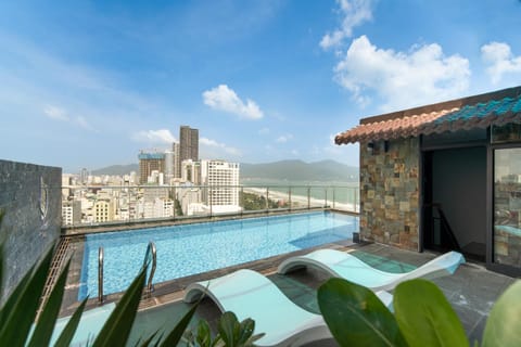 Balcony/Terrace, Swimming pool, Public Bath