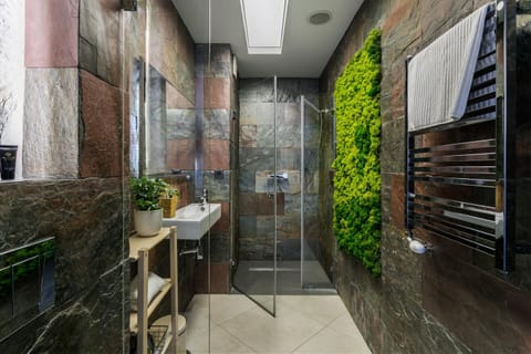 A11 Apartments & SPA Dermique Apartment in Krakow