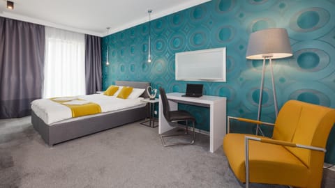 Bed, Photo of the whole room, Business facilities, Bedroom