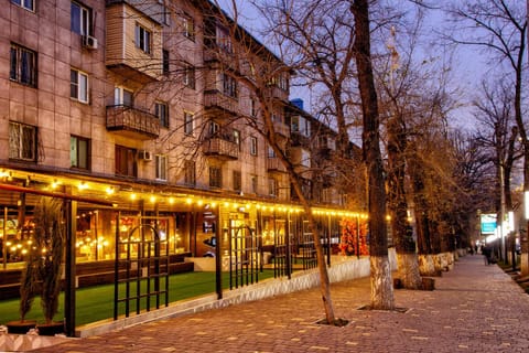 Property building, Facade/entrance, Night, Neighbourhood, Street view