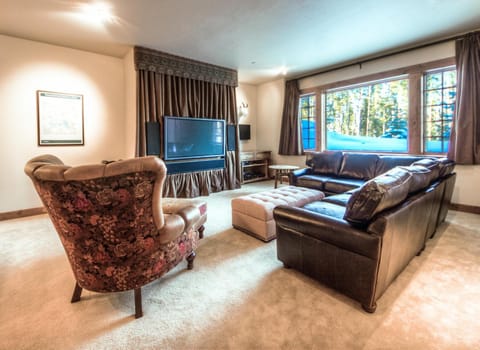 Cowboy Heaven Luxury Suites - Unit 2B House in Big Sky
