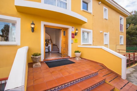 Property building, Facade/entrance