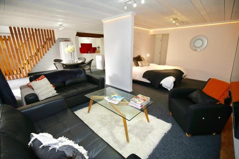 Living room, Bedroom