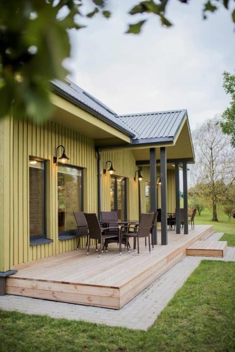 Property building, Balcony/Terrace