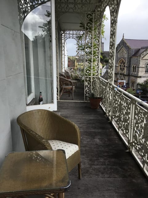 8a Spring Gardens Bed and Breakfast in Haverfordwest