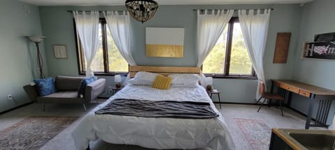 Pueblo Canyon Inn Bed and Breakfast in Los Alamos