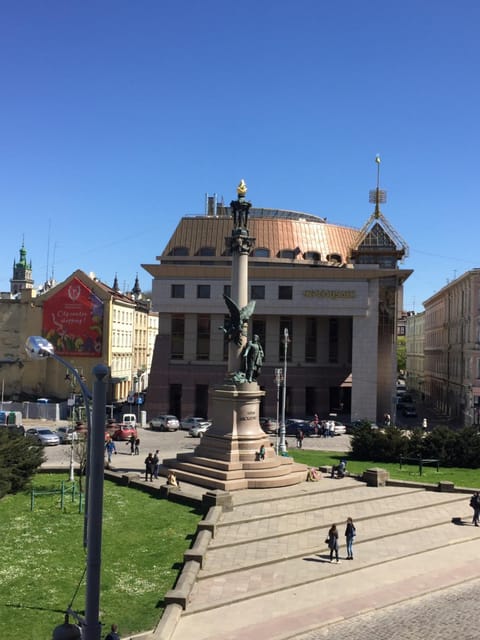 Nearby landmark, City view, Landmark view