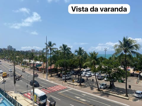 Day, Neighbourhood, Natural landscape, Bird's eye view, City view, Sea view, Street view, Location