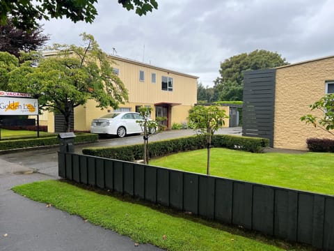 Property building, Garden view, Street view