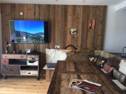 Chasa Chalur Apartment in Tyrol