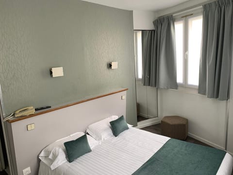 Picardy Hôtel-Gare du Nord Hotel in Paris