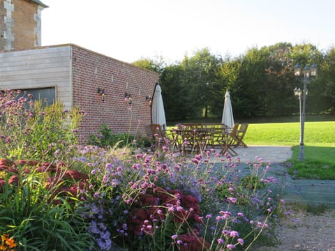 Property building, View (from property/room), Other, Garden view