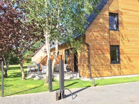BBQ facilities, Garden, Balcony/Terrace