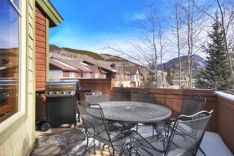 BBQ facilities, Balcony/Terrace