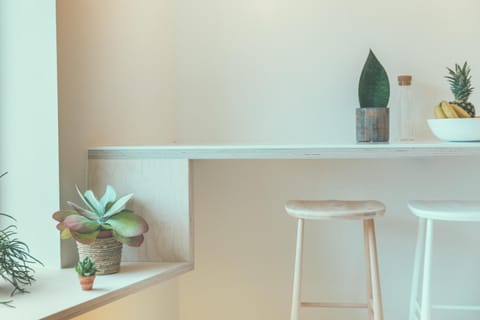 Shower, Toilet, Bathroom, TV and multimedia, Coffee/tea facilities, Kitchen or kitchenette, Decorative detail, Decorative detail, Seating area, Dining area, Bedroom, City view, Continental breakfast, Continental breakfast