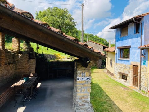 BBQ facilities, Balcony/Terrace