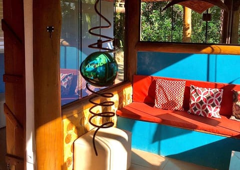 Property building, Breakfast