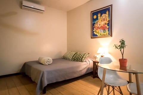 Bed, Photo of the whole room, Bedroom, air conditioner