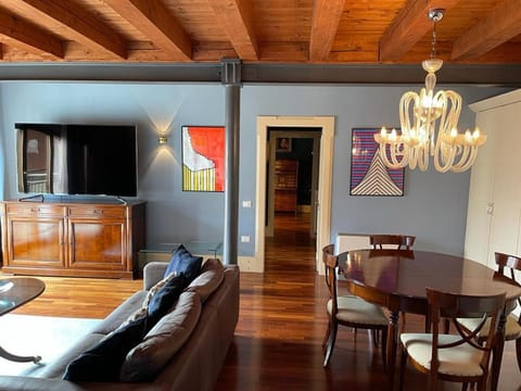 The Venice Penthouse and Rooftop-Terrace at Molino Stucky Apartment in Lido di Venezia