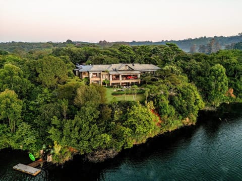 Property building, Bird's eye view