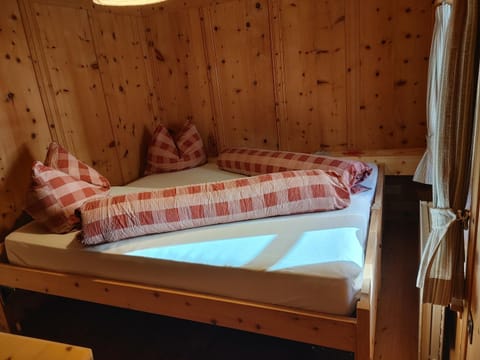 Berghaus am Sonnenhang Valpaschun House in Canton of Grisons