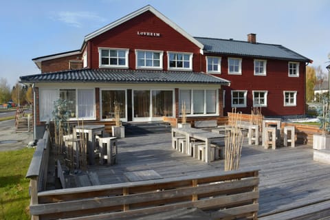 Property building, Balcony/Terrace