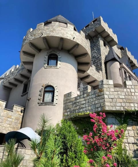 Royal Valentina Castle Bed and Breakfast in Blagoevgrad Province