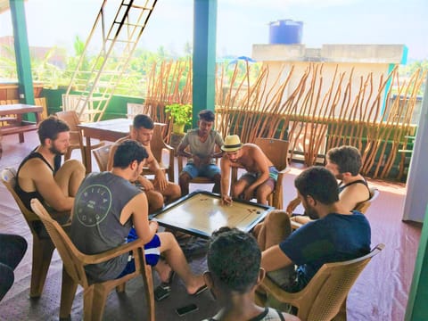 Day, Game Room, Seating area, group of guests