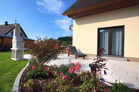 Property building, BBQ facilities, Garden, Balcony/Terrace