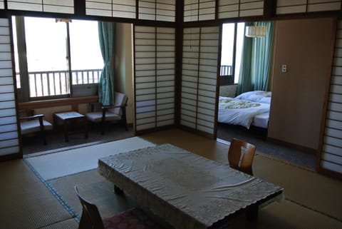 Bed, Photo of the whole room, Seating area
