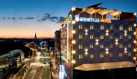 Property building, Night, City view