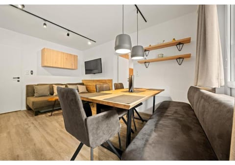 Modern Premium Apartment in Kaprun Apartment in Piesendorf