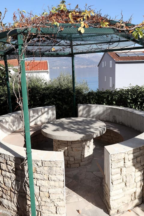 Garden, Seating area