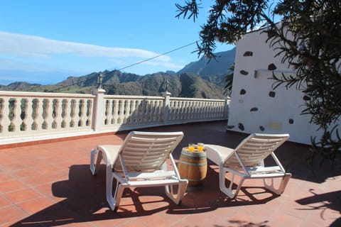 Day, Balcony/Terrace