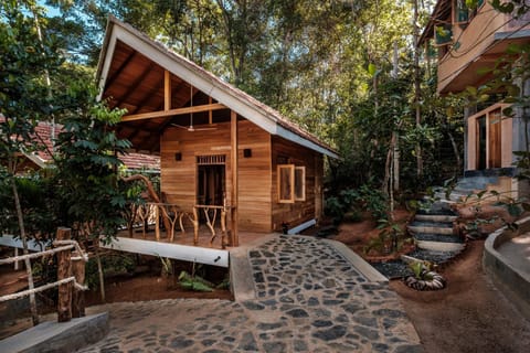 Facade/entrance, Garden, Balcony/Terrace, Garden view