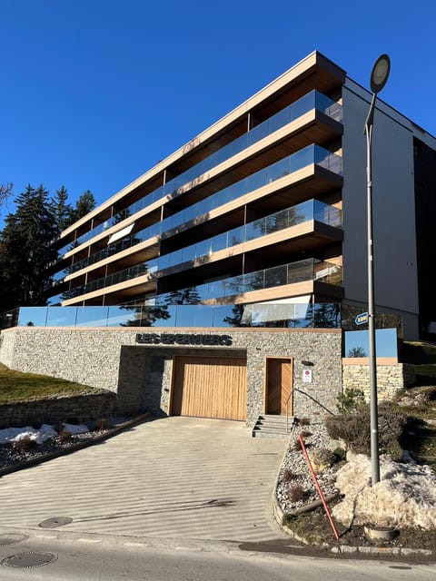 Property building, Day