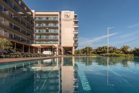 Property building, Facade/entrance, Swimming pool
