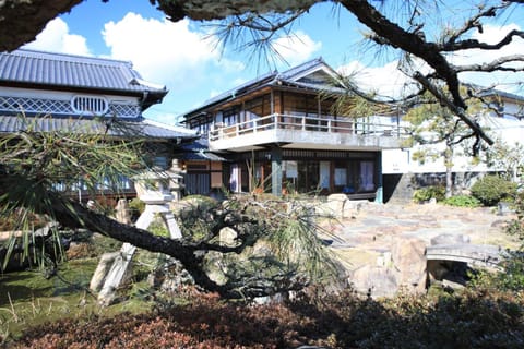 Facade/entrance, On site
