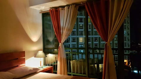 Balcony/Terrace, Bedroom, Pool view