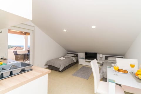 Living room, Dining area