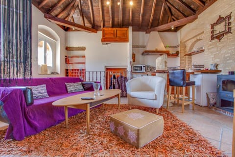 Living room, Photo of the whole room, Seating area