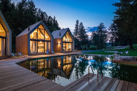 Property building, On site, Garden view, Entertainment, Sunset
