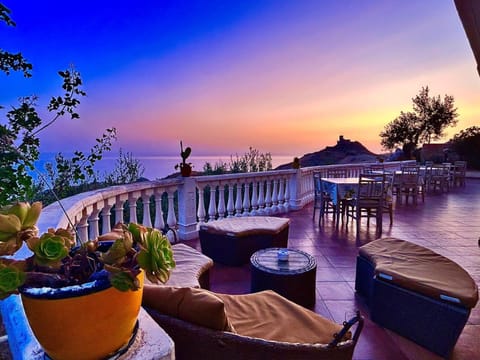 Natural landscape, View (from property/room), Balcony/Terrace, Sea view, Sunset