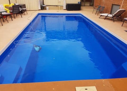 Swimming pool, Swimming pool