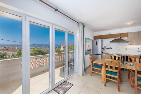 Balcony/Terrace, Dining area