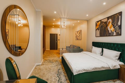 Bed, Living room, Photo of the whole room, Seating area, Bedroom, wardrobe