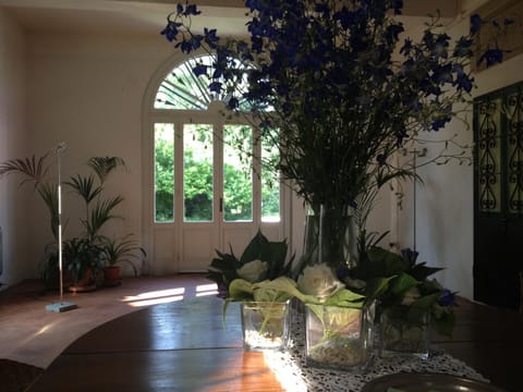 Communal lounge/ TV room, Garden, Lounge or bar, Garden view