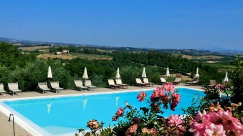 Mountain view, Pool view, Swimming pool