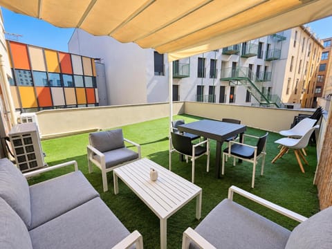 Property building, Balcony/Terrace