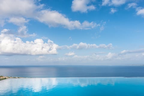 Sea view, Swimming pool, Swimming pool, Sunrise